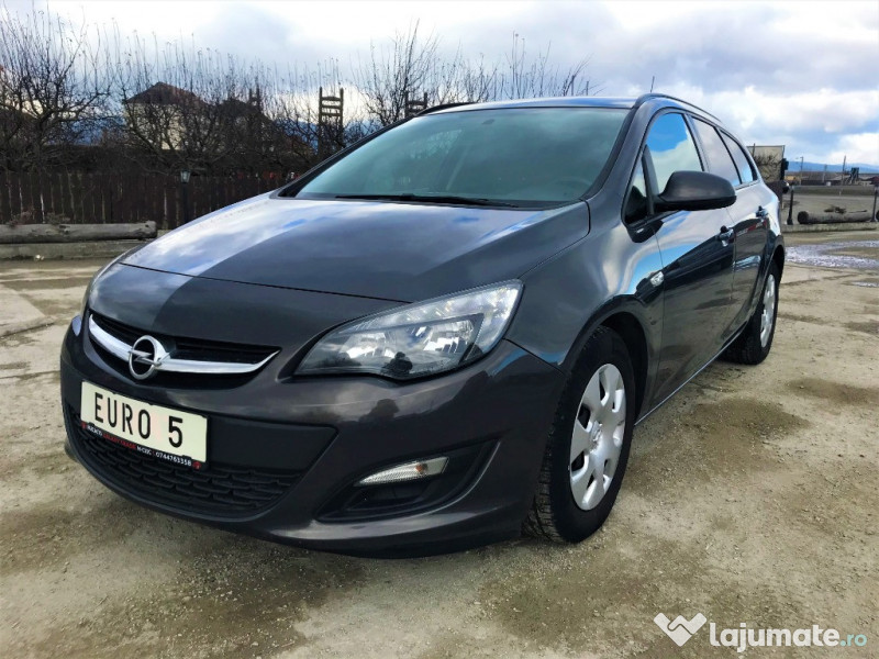 Opel astra j 2013