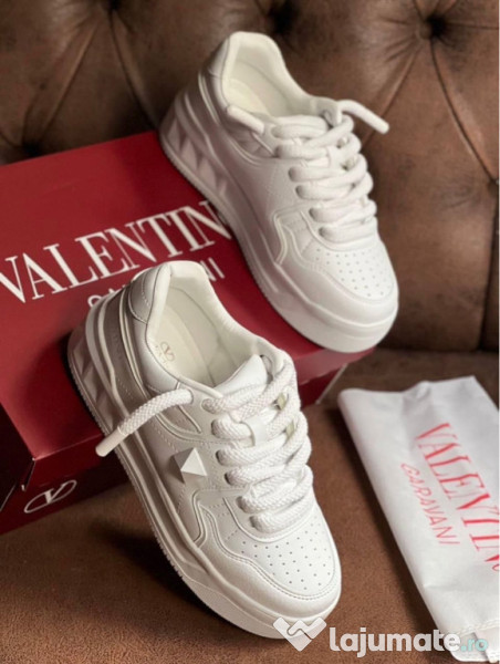 Adidasi valentino dama best sale