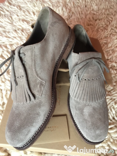 ghete burberry dama
