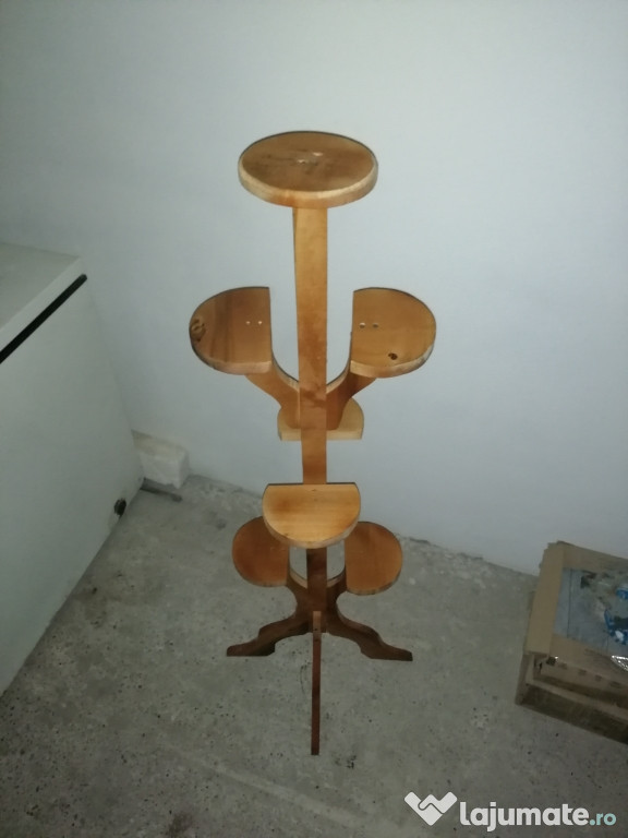 Suport de flori model TowerMushroom