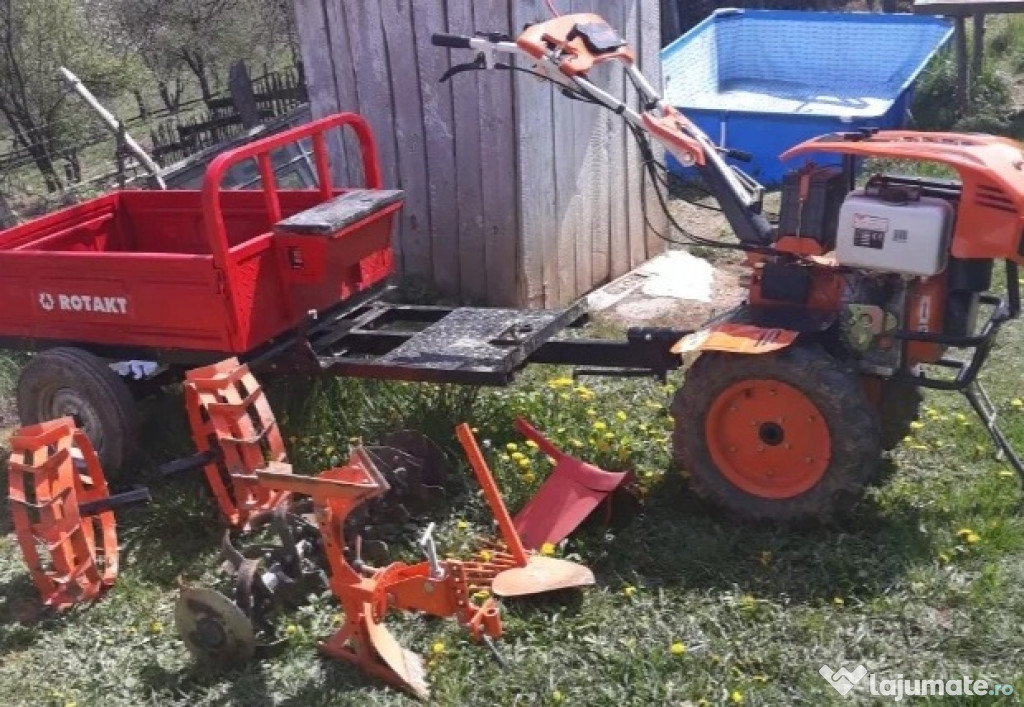 Motocultor