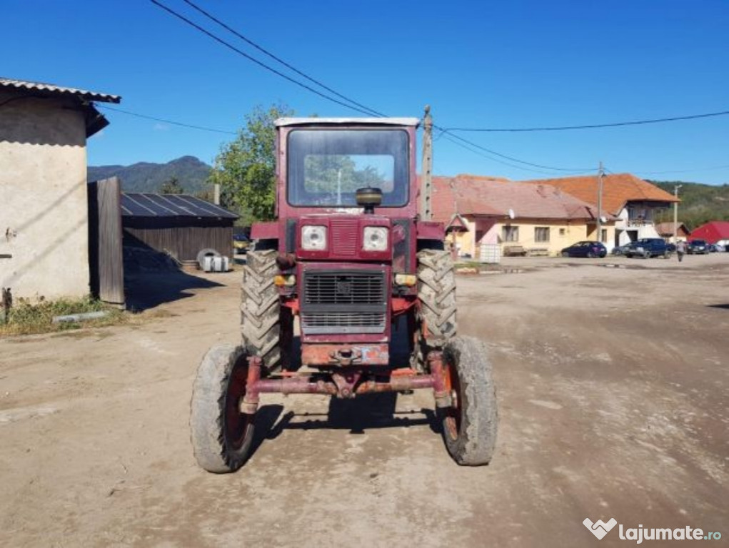 Tractor u650