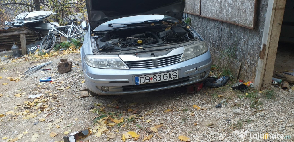 Renault laguna dezmembrez