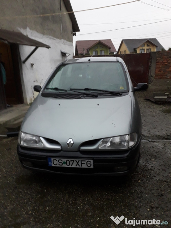 Renault scenic