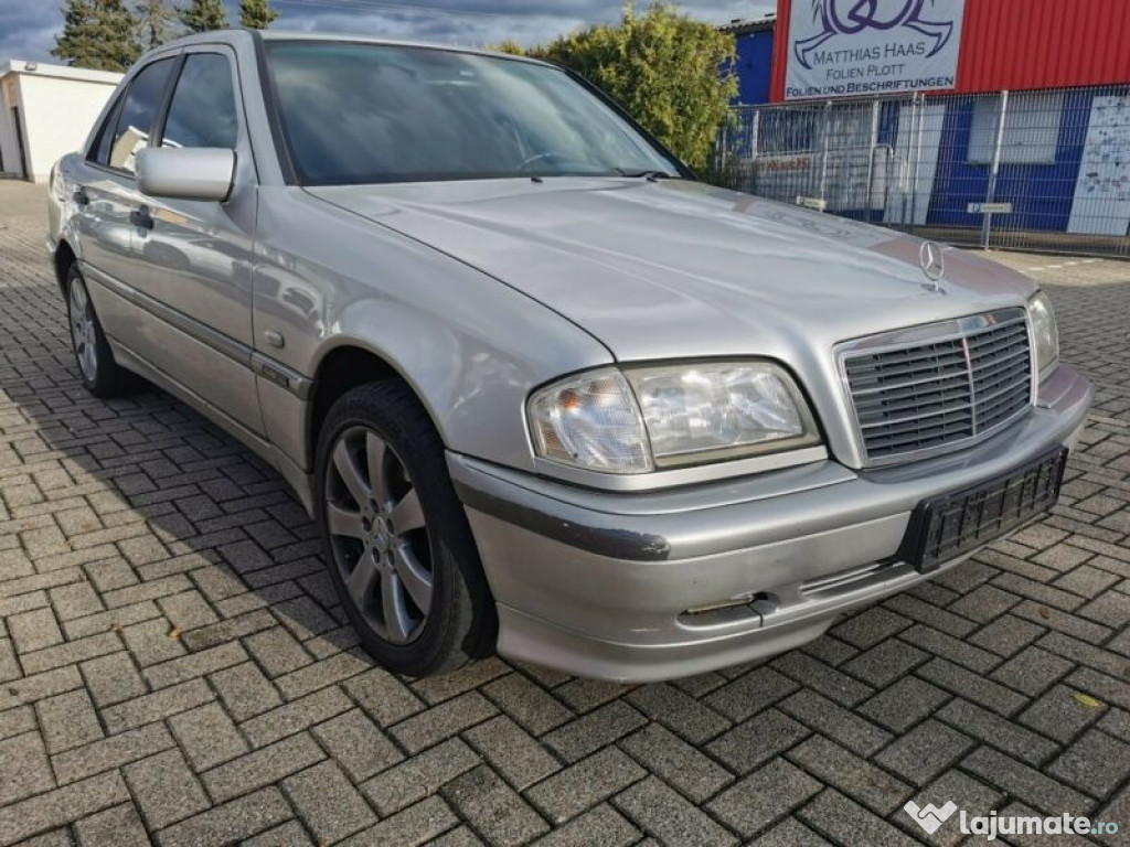 Far dreapta cu semnalizare mercedes c-class w202 1999