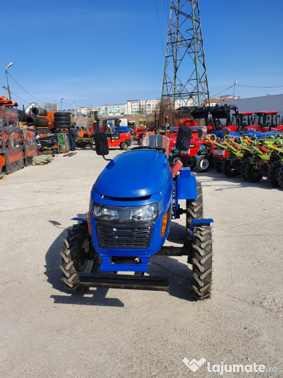 Tractor Konig Traktoren 18 CP cu freza si plug