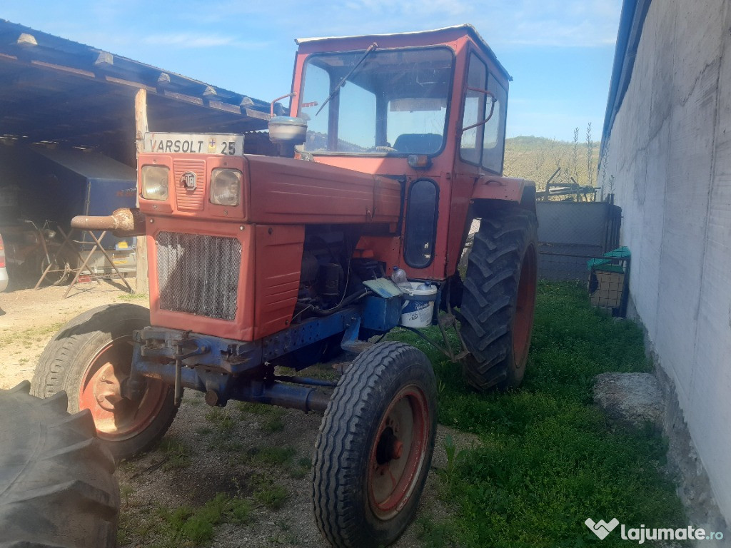 Tractor U 650