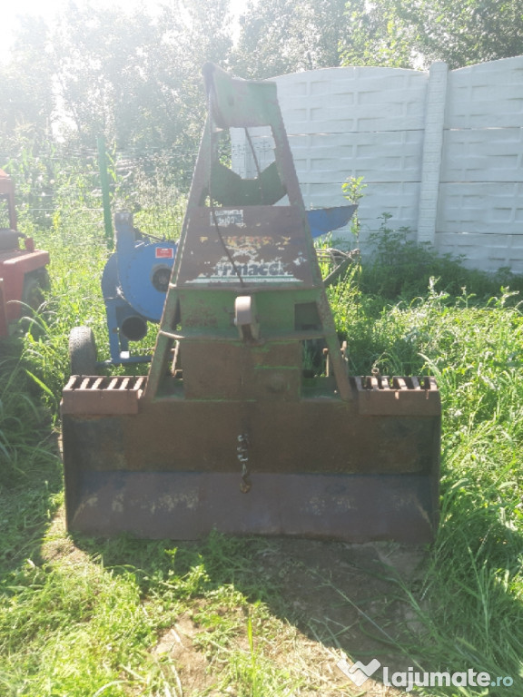 Troliu tractor 5 t