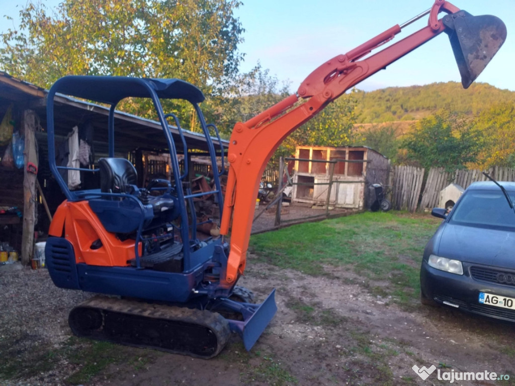 Miniexcavator Kubota kx36-3 an fabricatie 2009