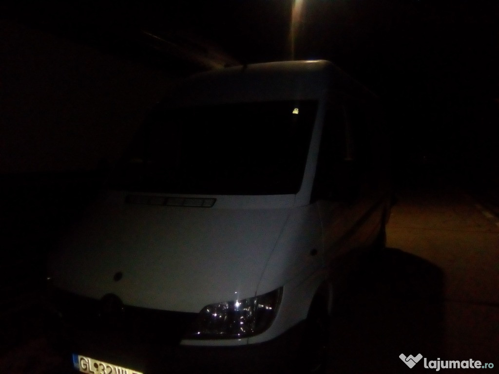 Mercedes Sprinter 8+1 nerulat pe romania