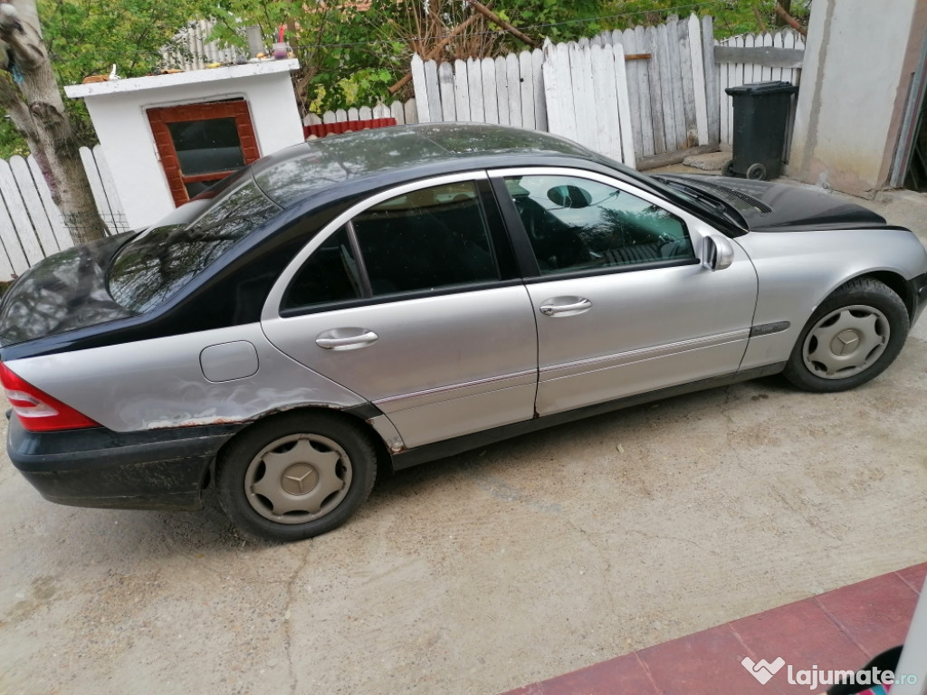 Mercedes C200 kompressor W203 benzina