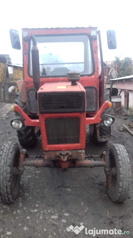 Tractor U650