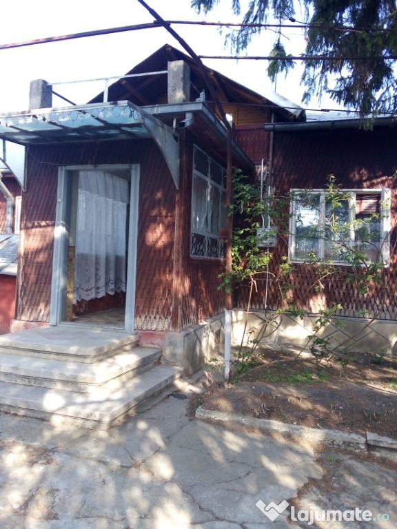 Casa com Gura-Vadului, Prahova
