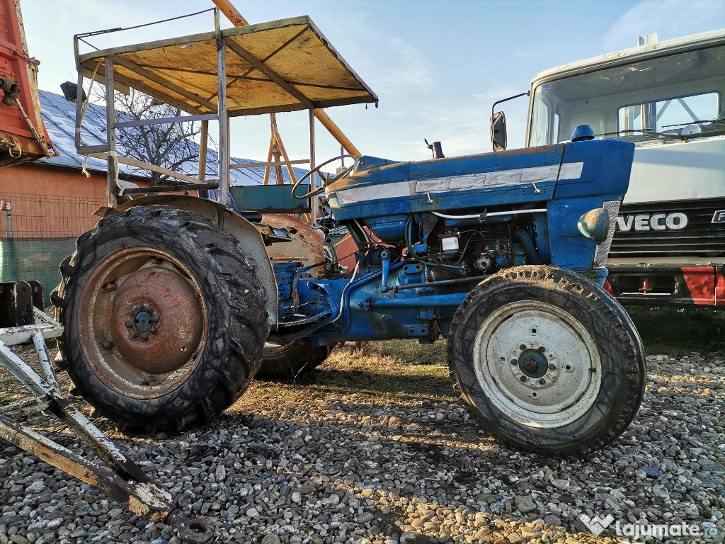 Tractor Ford 3000