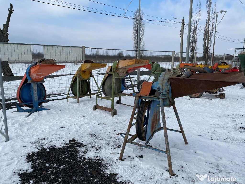 Moara de măcinat porumb, după tractor, Agrotab Maramureș