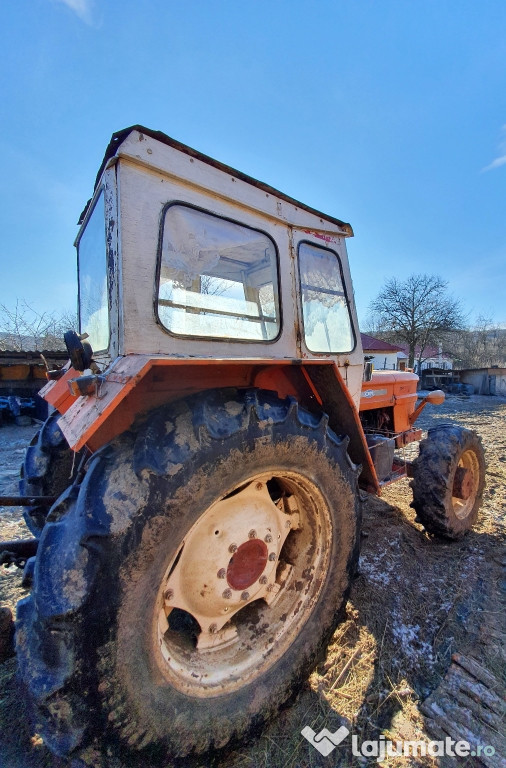 Tractor Fiat DT80