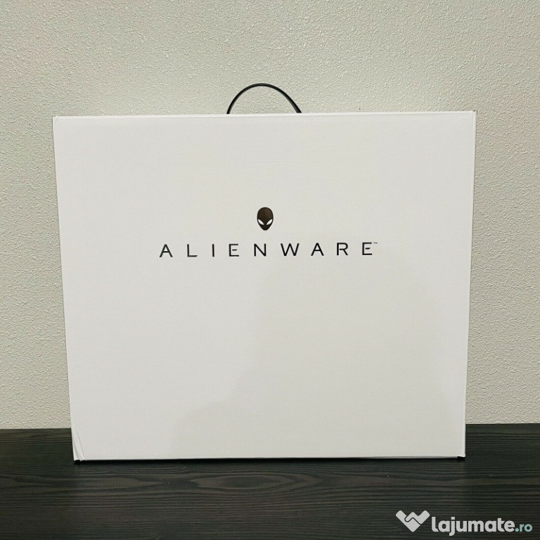 Nou Alienware m17 R3 17.3 ”Intel i7-10750H 512GB SSD 16GB