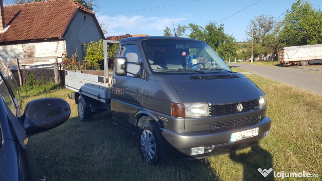 Vw Transporter T 4 camionetă . 266000km.
