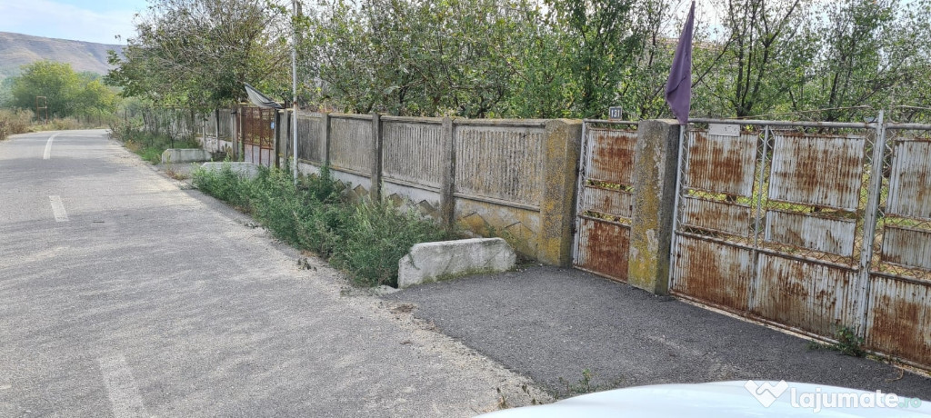 Casă în Saelele; 1700 mp