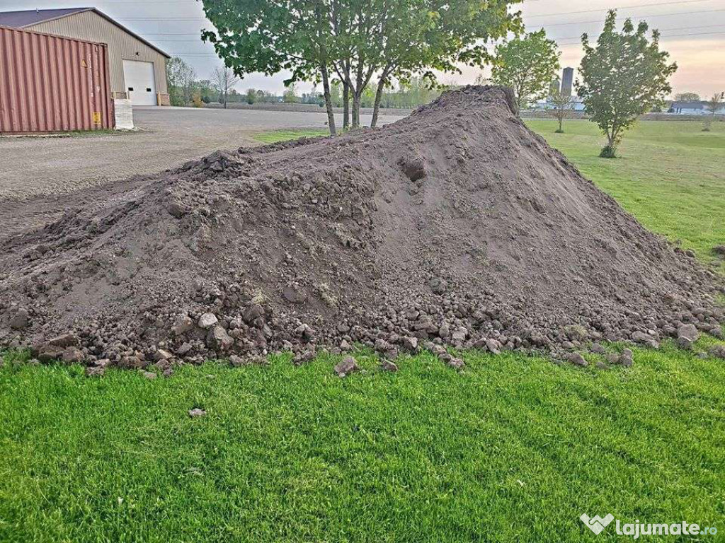 Pămant vegetal pentru gradina