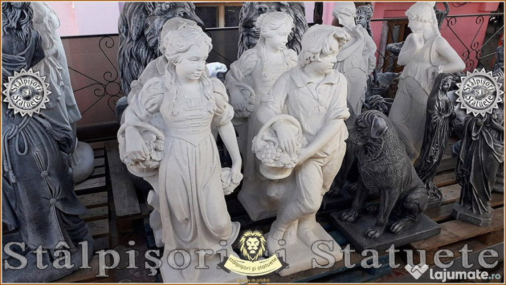 Set statuete băiat și fată, alb marmorat, model S43.