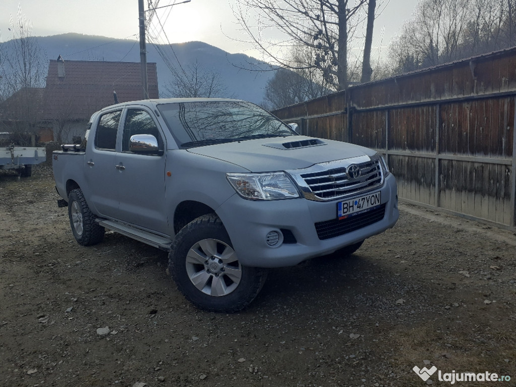 Toyota hilux 2015