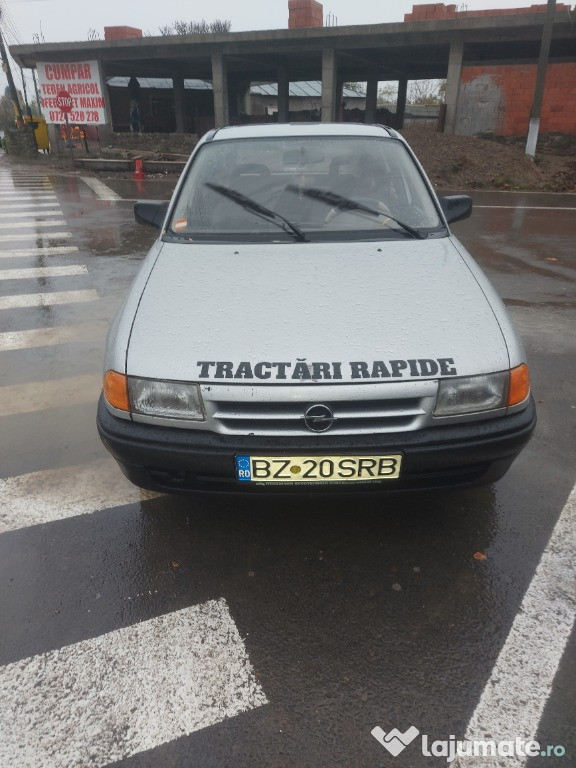 Opel astra F