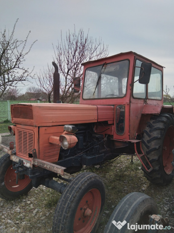 Tractor u659