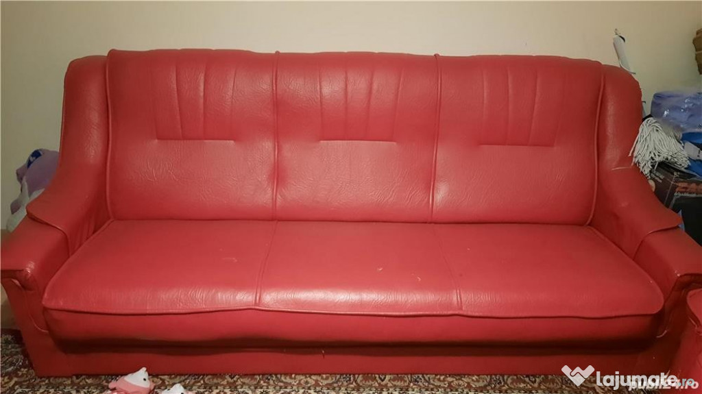 Canapea si 2 fotolii piele culoarea rosu
