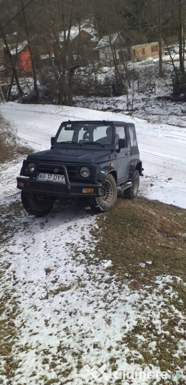 Suzuki Samurai