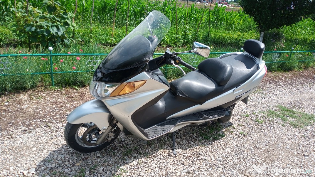 Moto Suzuki burgman 400