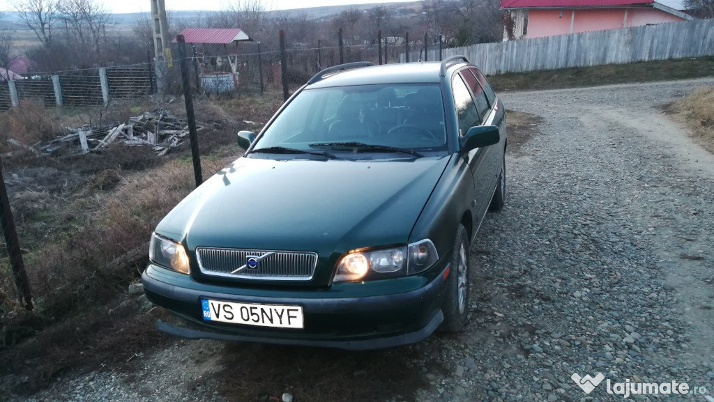 Volvo V40 1.8 - cu revizie completa