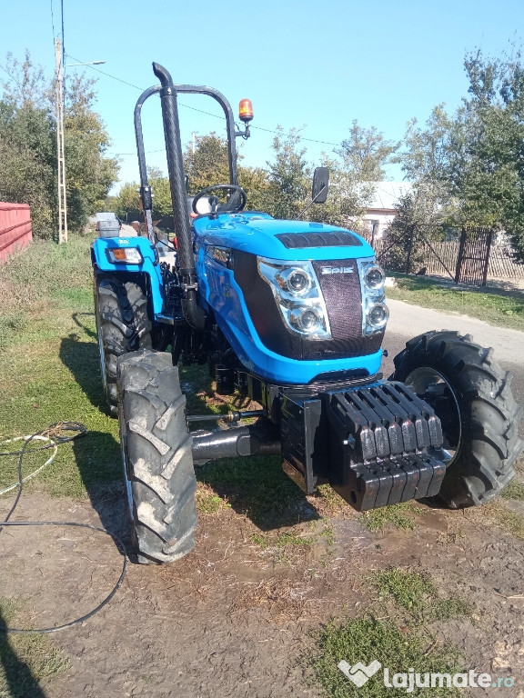 Tractor solis
