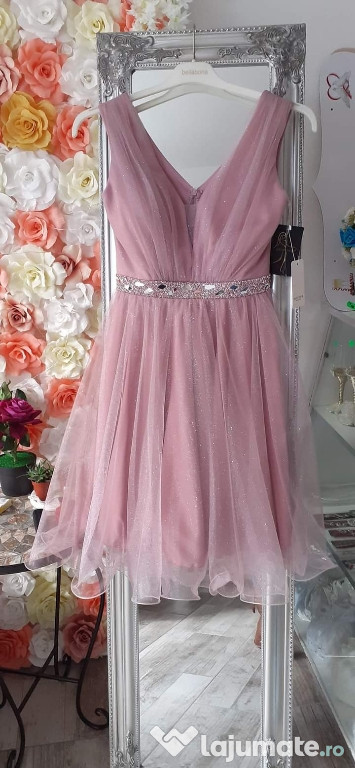 Rochie eleganta!