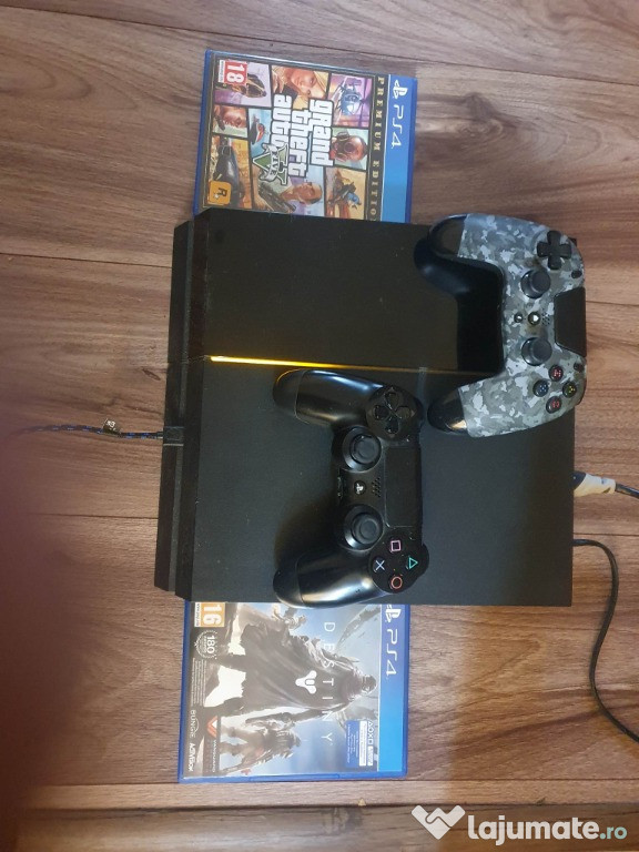 PlayStation 4, 3 jocuri, 2 manete