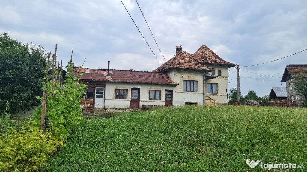 Casa in Bughea de Sus, Arges (langa Campulung Muscel)