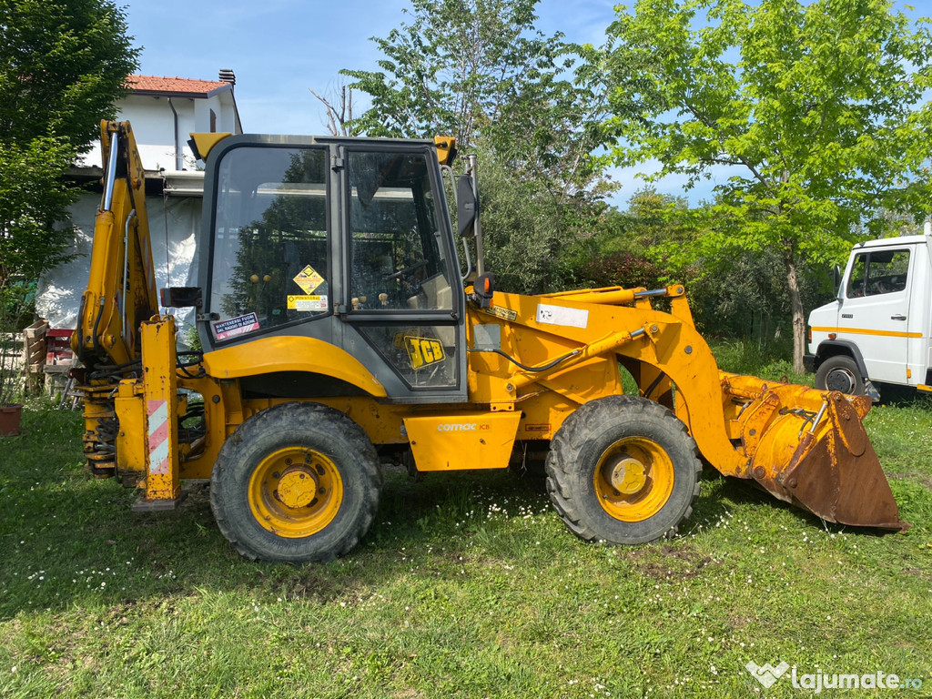 Buldoescavator jcb 2cx