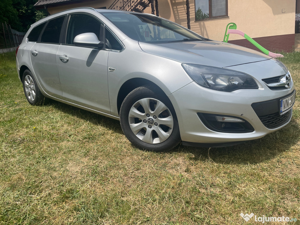 Opel Astra j