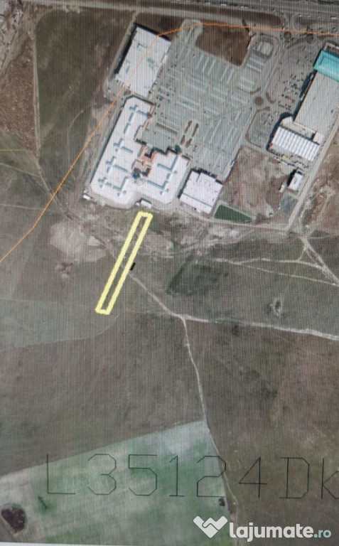 Teren intravilan 6108mp în Domnești lângă ashion House Outlet Militari
