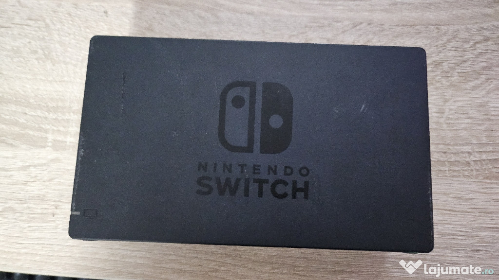 Vând Nintendo Switch Dock
