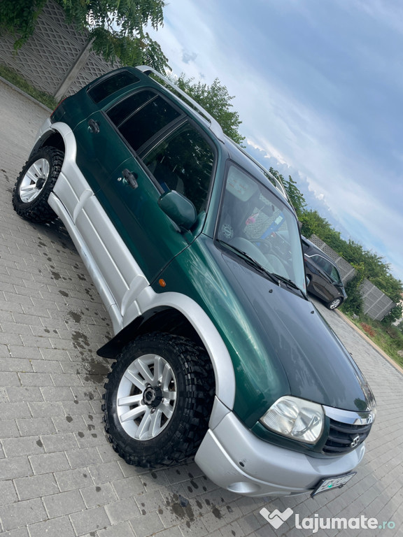 Suzuki grand Vitara 2000 benzină