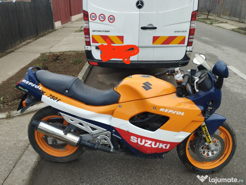 Vând Suzuki 750cc