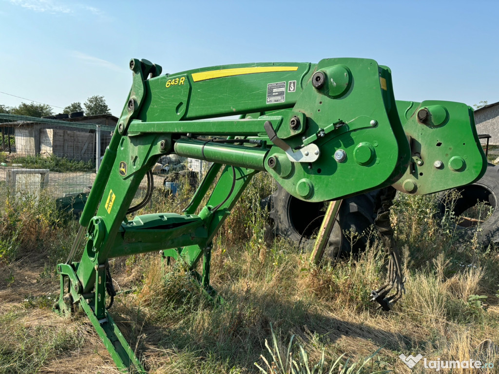 Încărcător frontal John Deere 643 R