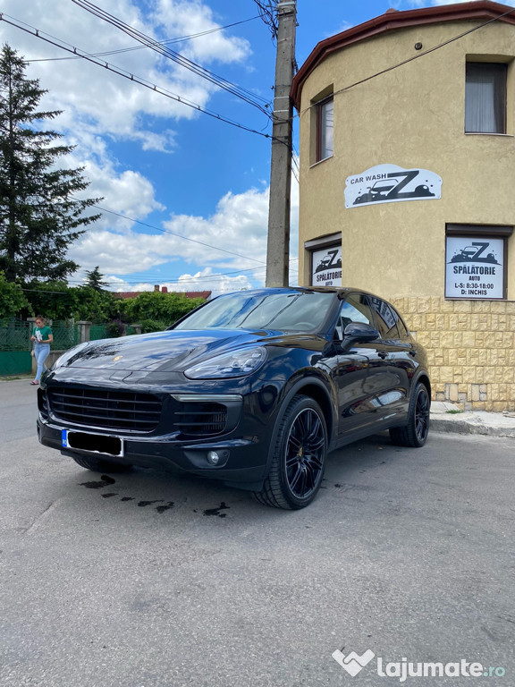 Porsche Cayenne 2015