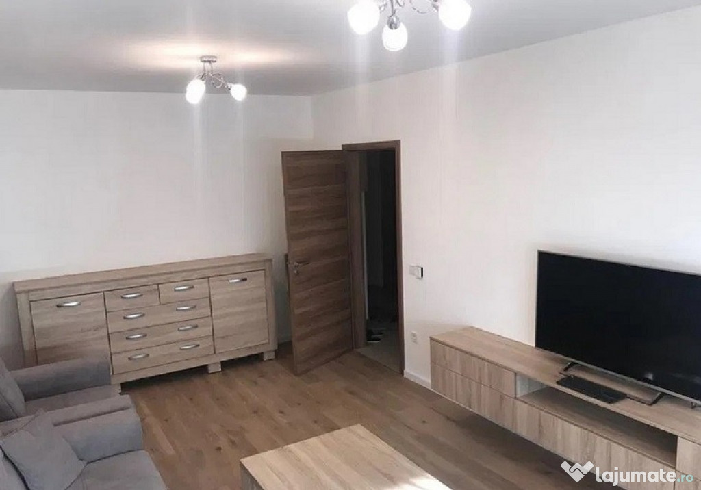 Zona Centrala chirie Apartament 2 cam in blocul cu CEC Bank