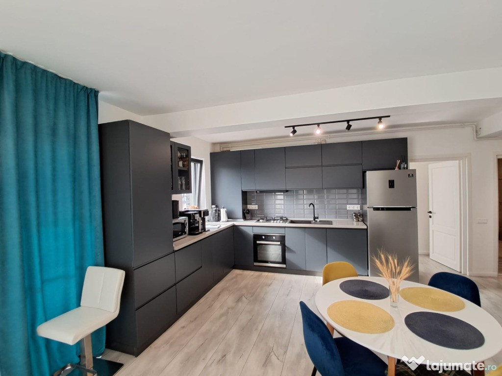 Apartament 3 camere,et.2, 2 parcari subterane, lift, zona Donath Park