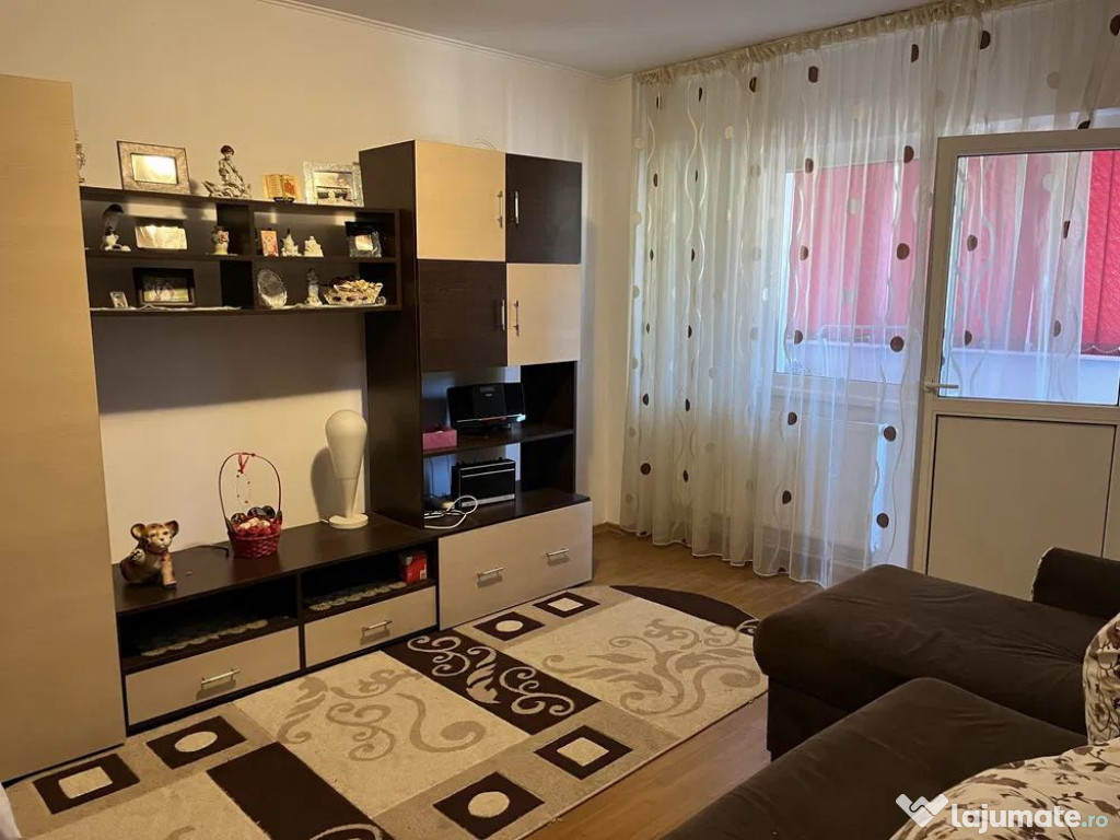 Apartament cu 2 camere, zona Astra