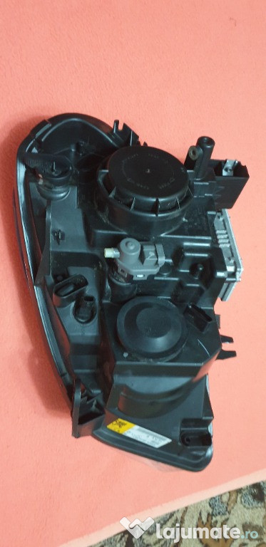 Far Dreapta Nissan Qashqai 2007-2010 marca Hella