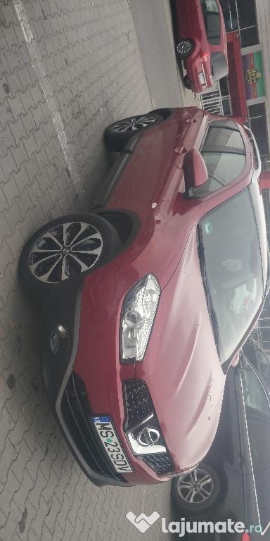 Nissan Qashqai,2013 tracțiune integraplă,168000 km 9900 euro