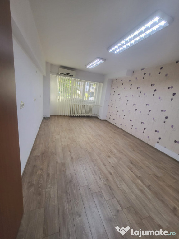 Apartament 3 camere decomandat - zona Unirii - 5 minute metr